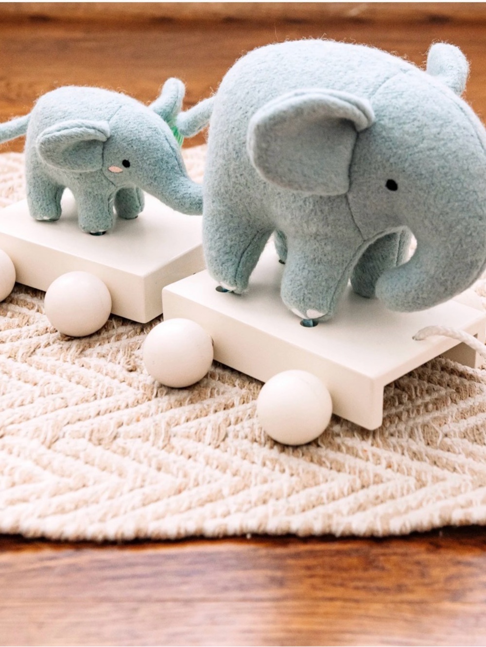 New Wonder & Wise Soft Gray Elephant Pull Toy 18+ month $78